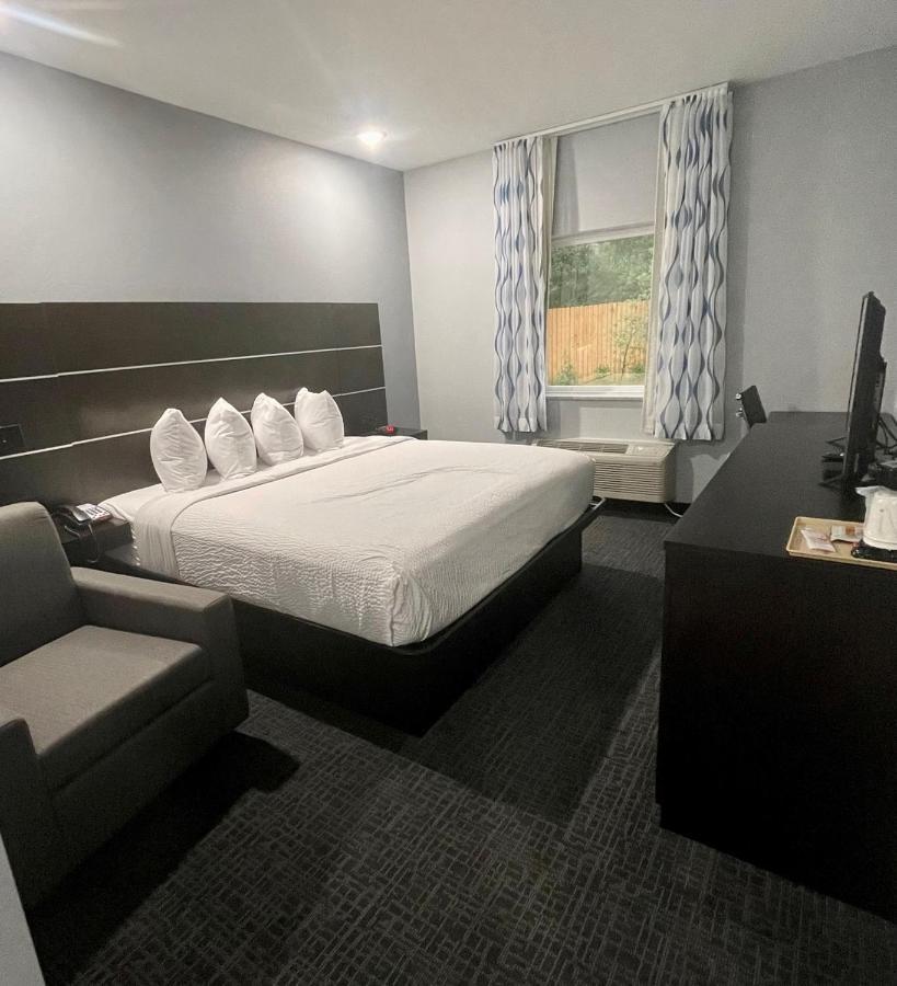 Days Inn By Wyndham Zachary La Exterior foto